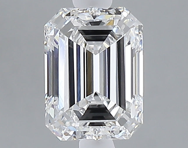 1.00 carat emerald lab grown diamond E color VVS2 clarity