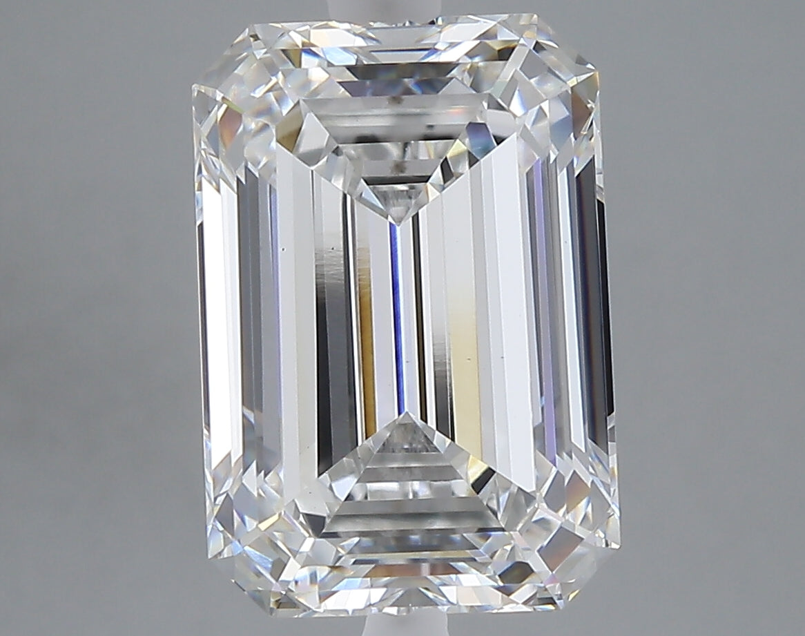 6.03 carat emerald lab grown diamond E color VS1 clarity