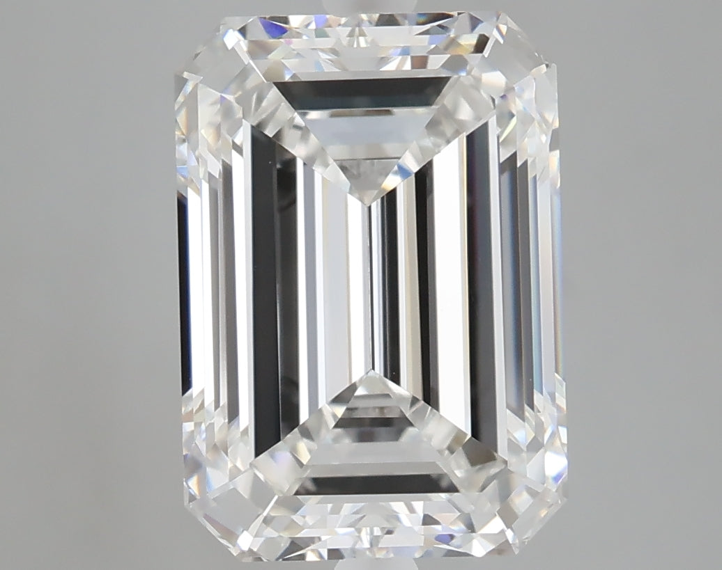 5.28 carat emerald lab grown diamond F color VVS2 clarity