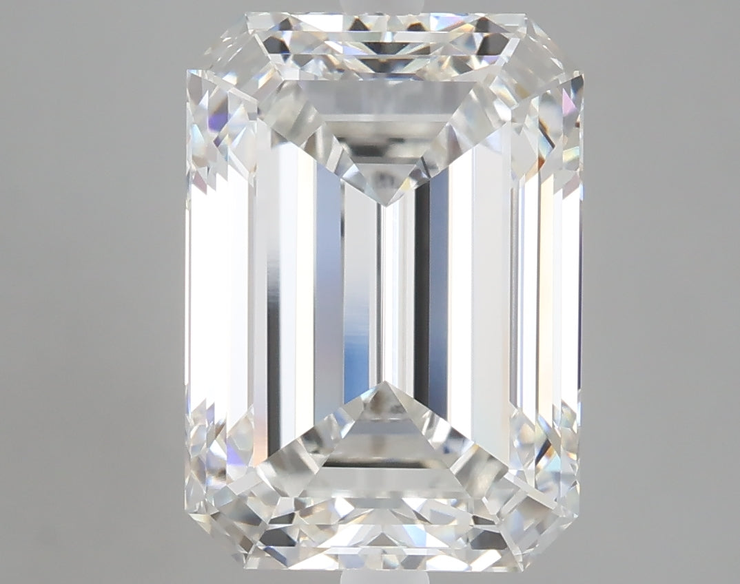 6.04 carat emerald lab grown diamond F color VVS2 clarity