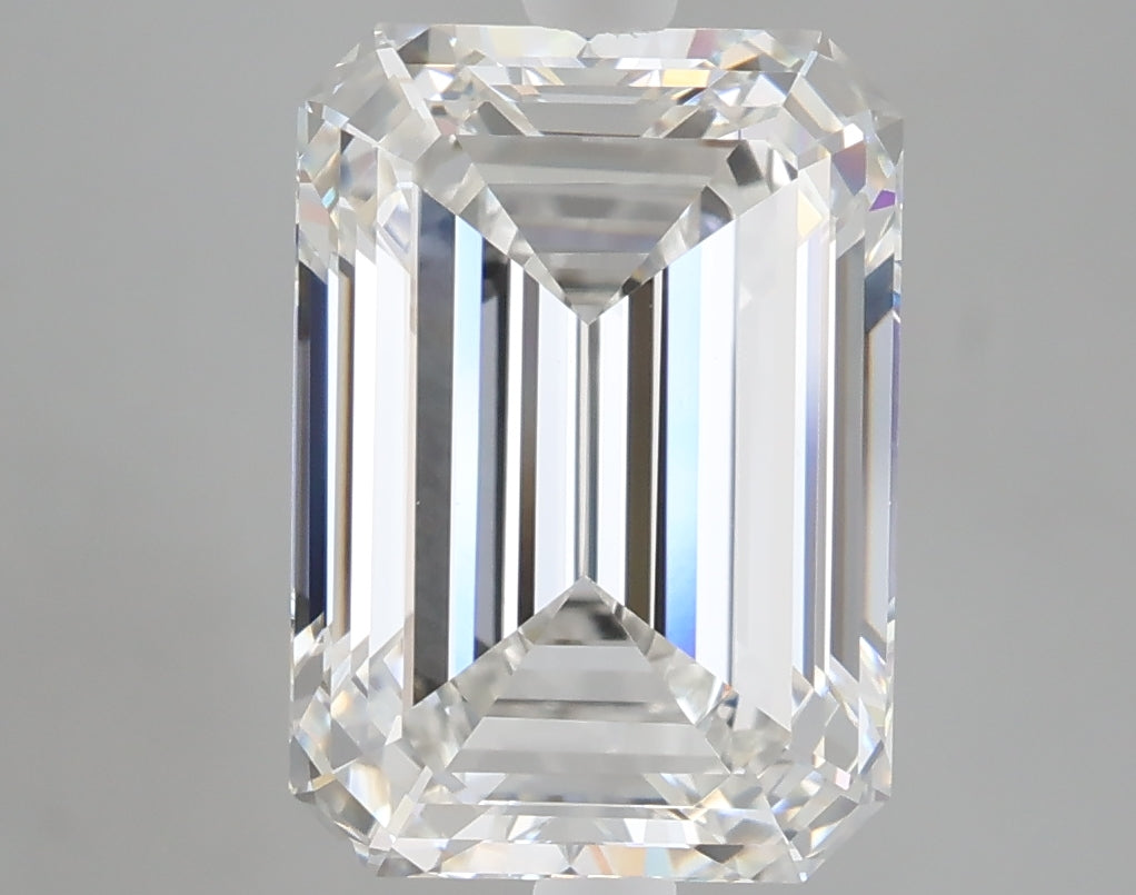 5.04 carat emerald lab grown diamond F color VVS2 clarity