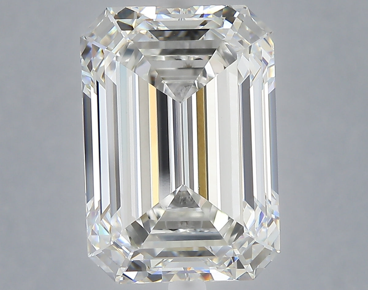 8.29 carat emerald lab grown diamond F color VVS2 clarity