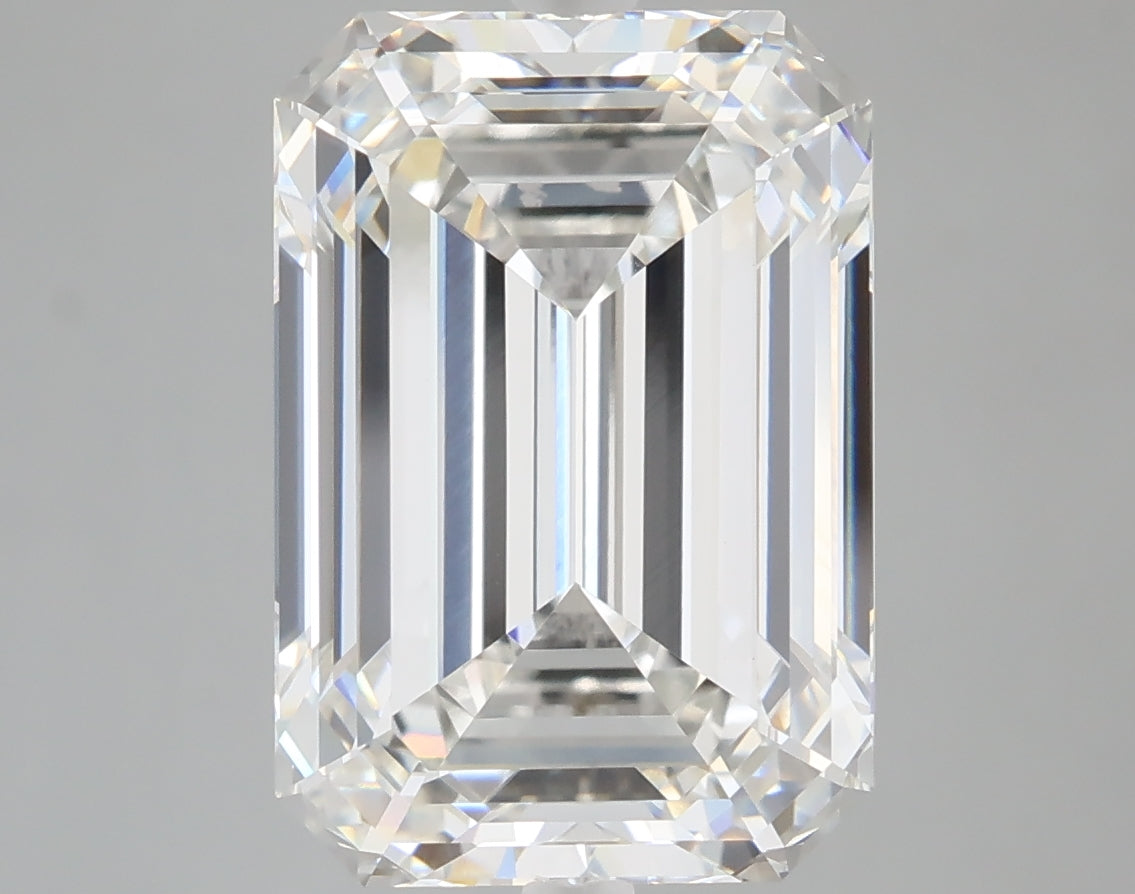 7.10 carat emerald lab grown diamond F color VVS2 clarity