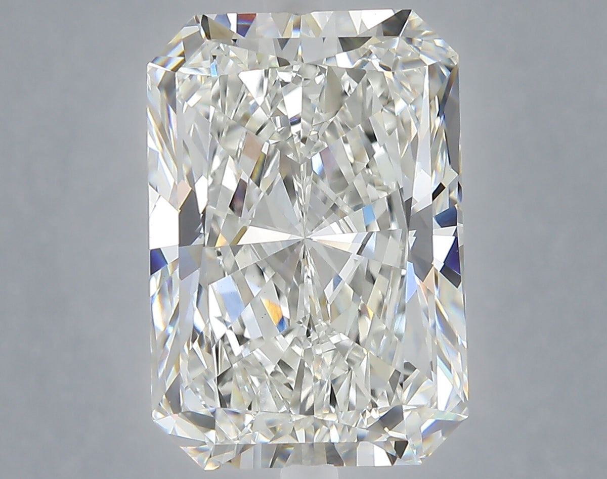 9.45 carat radiant lab grown diamond G color VVS2 clarity