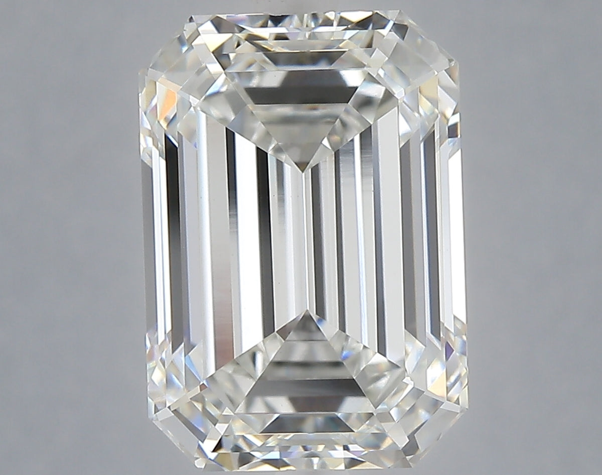 7.79 carat emerald lab grown diamond F color VVS2 clarity