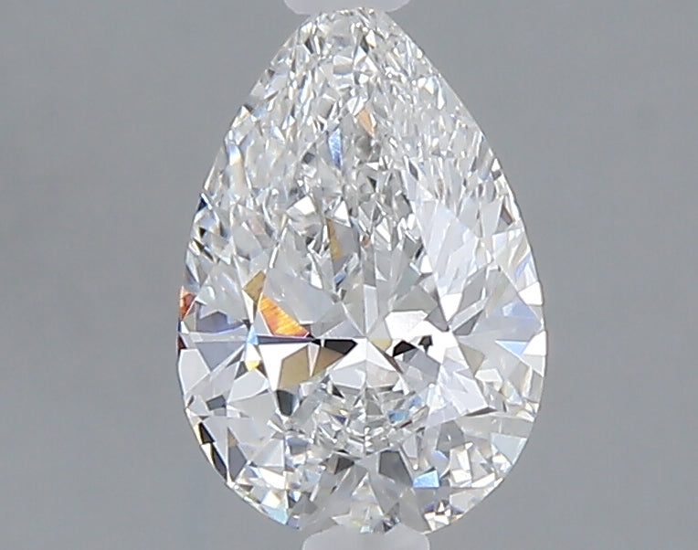 1.04 carat pear lab grown diamond E color VVS2 clarity