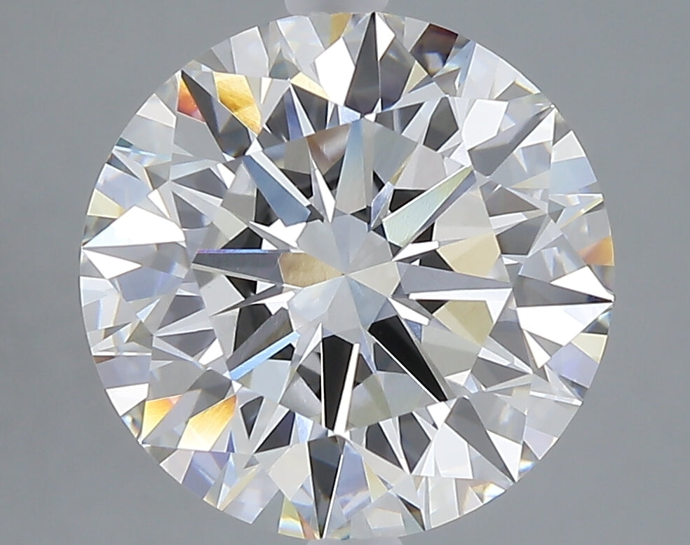 5.07 carat round lab grown diamond F color VVS2 clarity