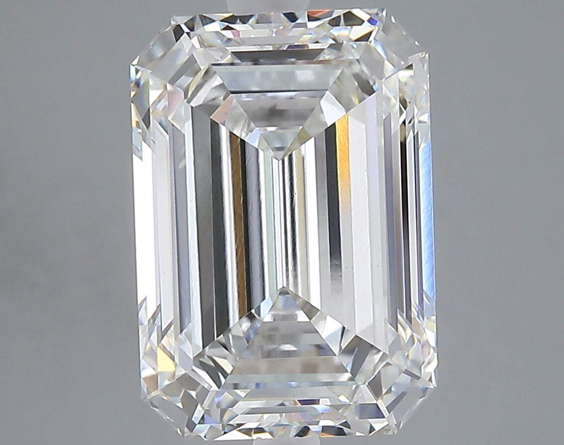6.09 carat emerald lab grown diamond F color VVS2 clarity