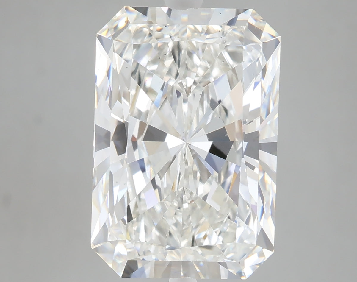 7.52 carat radiant lab grown diamond F color VS2 clarity