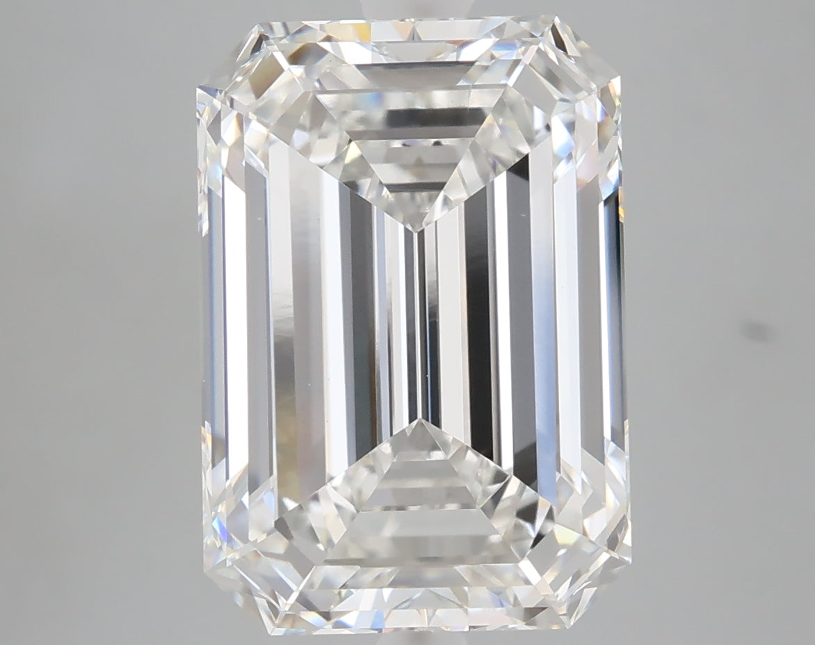 7.01 carat emerald lab grown diamond F color VS2 clarity