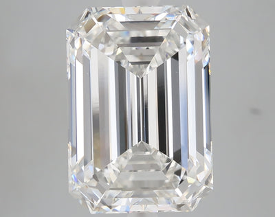 7.01 carat emerald lab grown diamond F color VS2 clarity