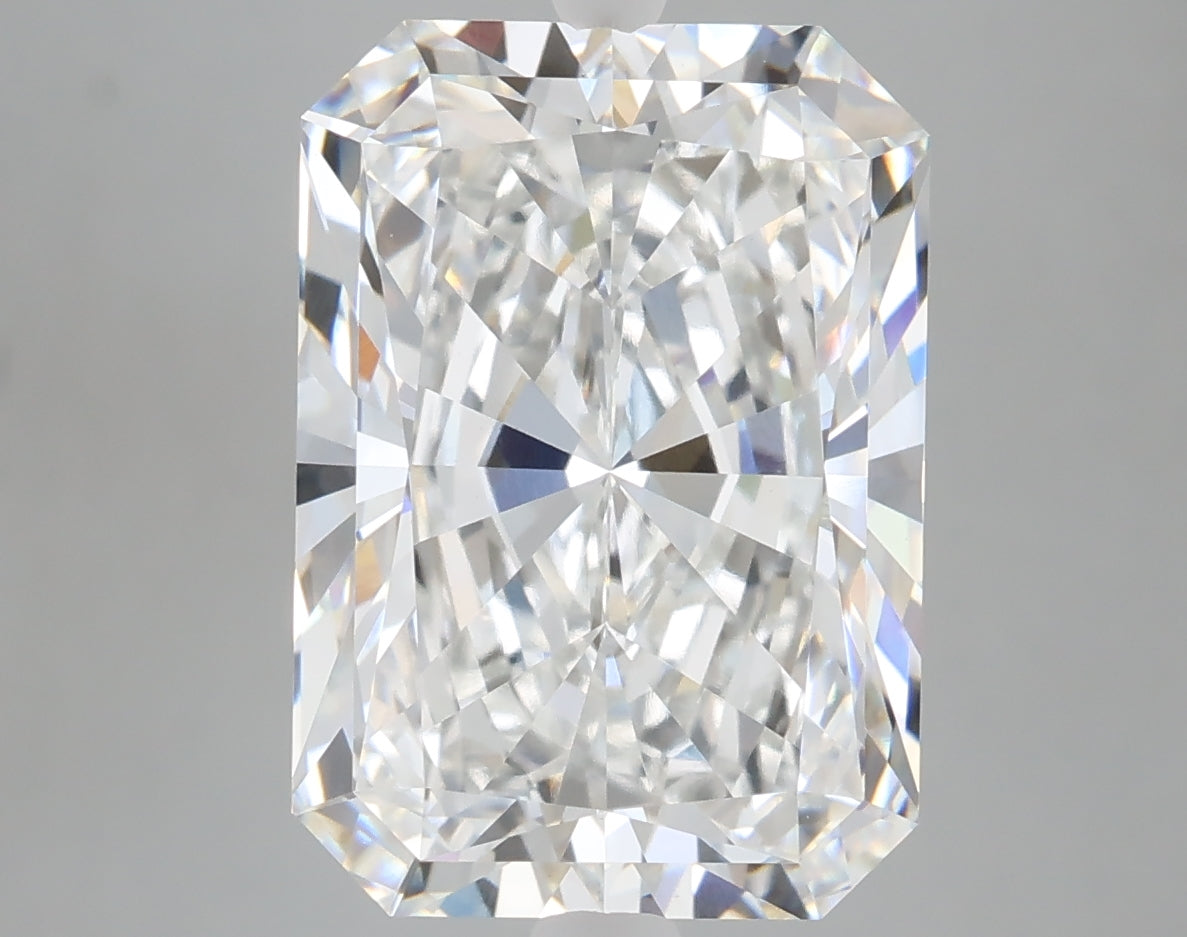 7.08 carat radiant lab grown diamond E color VVS2 clarity