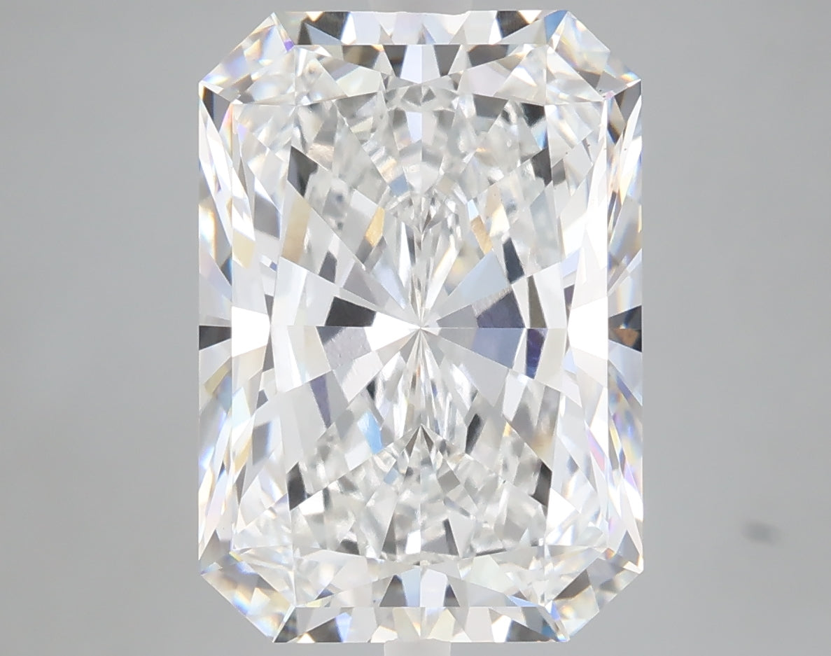 7.08 carat radiant lab grown diamond E color VS1 clarity