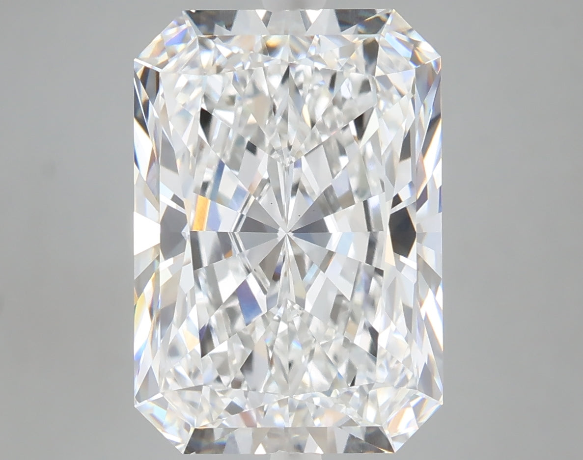 6.96 carat radiant lab grown diamond E color VS1 clarity