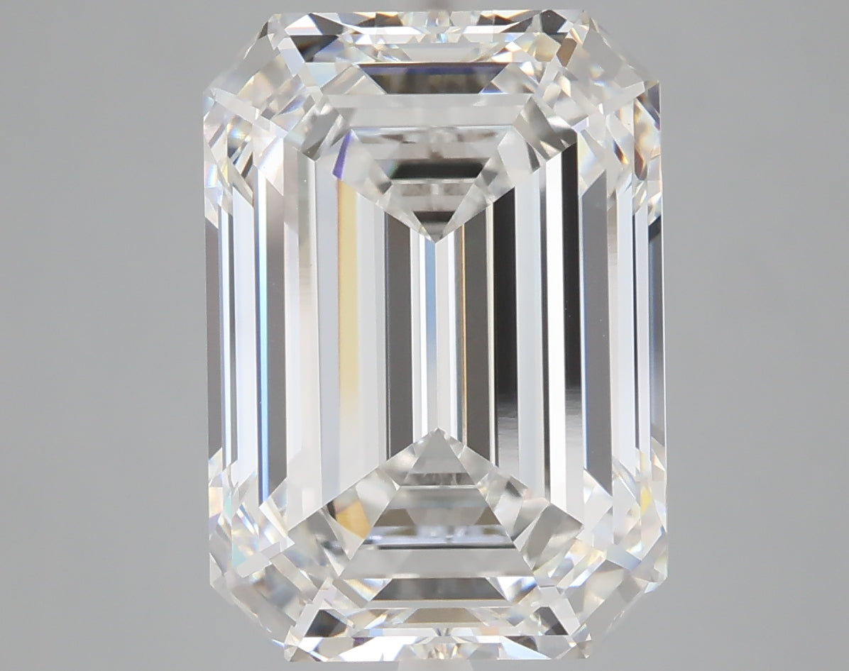 8.30 carat emerald lab grown diamond E color VVS2 clarity