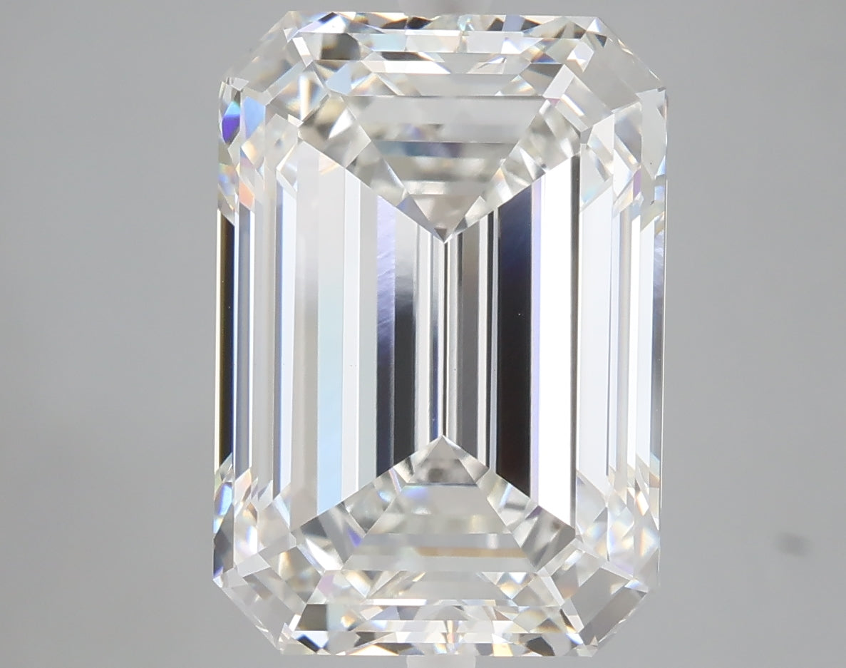 8.09 carat emerald lab grown diamond F color VVS2 clarity