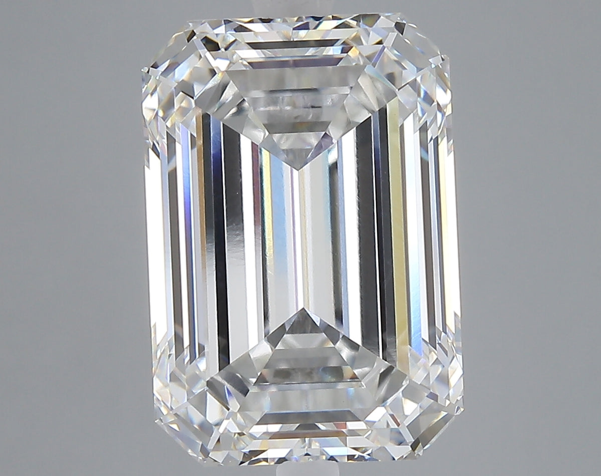 3.07 carat emerald lab grown diamond E color VVS2 clarity