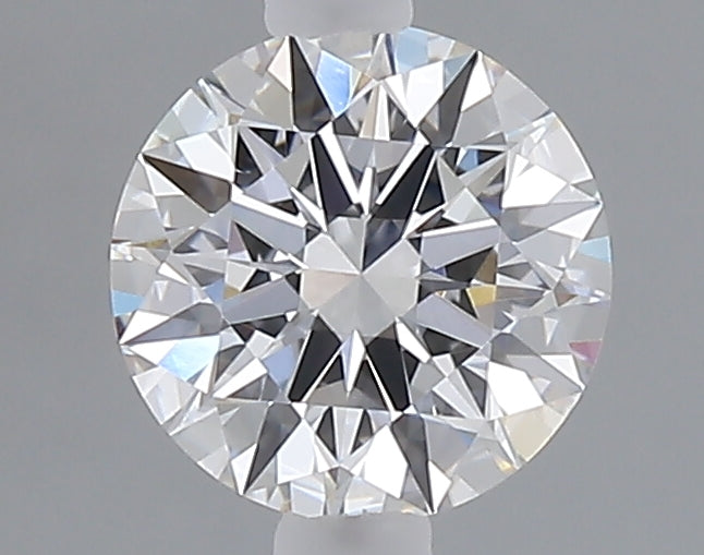 1.07 carat round lab grown diamond E color VVS2 clarity