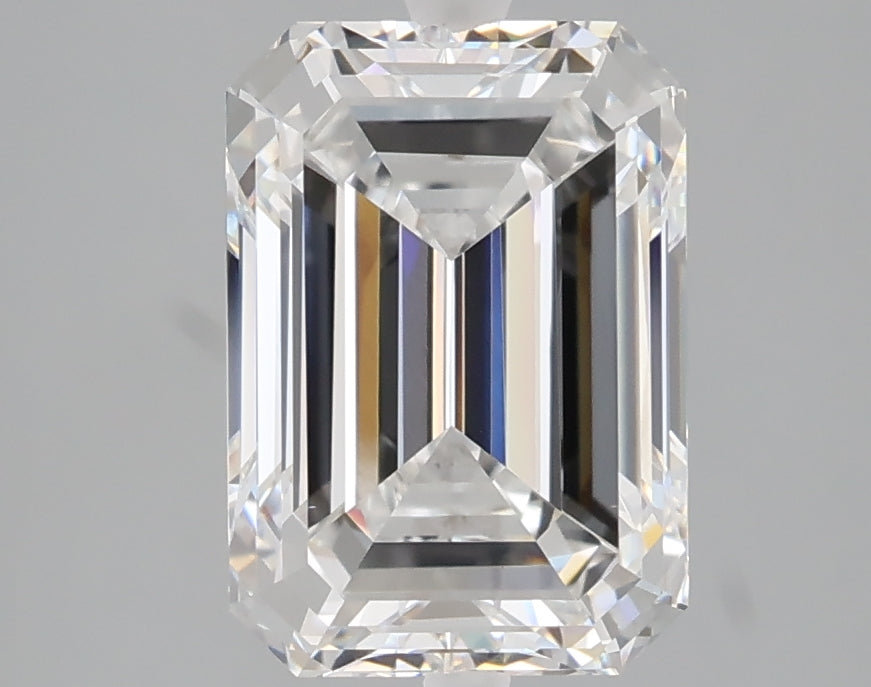 3.04 carat emerald lab grown diamond E color VVS2 clarity