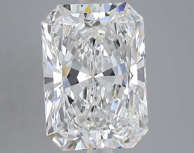 4.77 carat radiant lab grown diamond E color VVS2 clarity