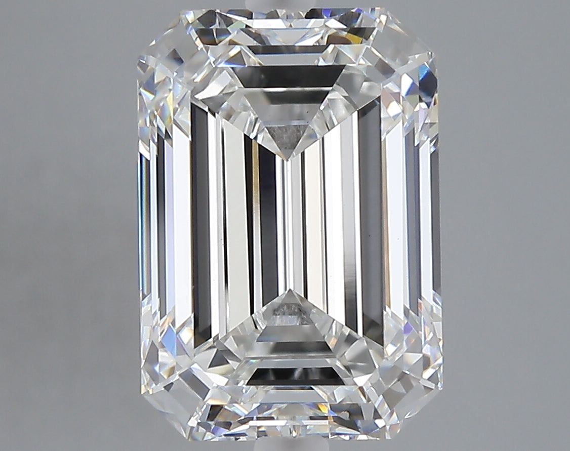 6.06 carat emerald lab grown diamond F color VVS2 clarity
