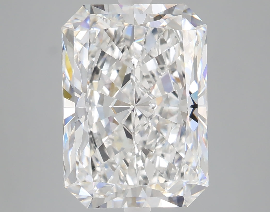 5.08 carat radiant lab grown diamond E color VVS2 clarity
