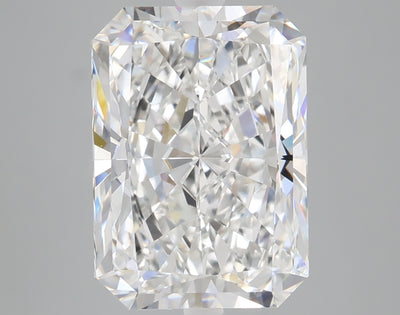 5.08 carat radiant lab grown diamond E color VVS2 clarity