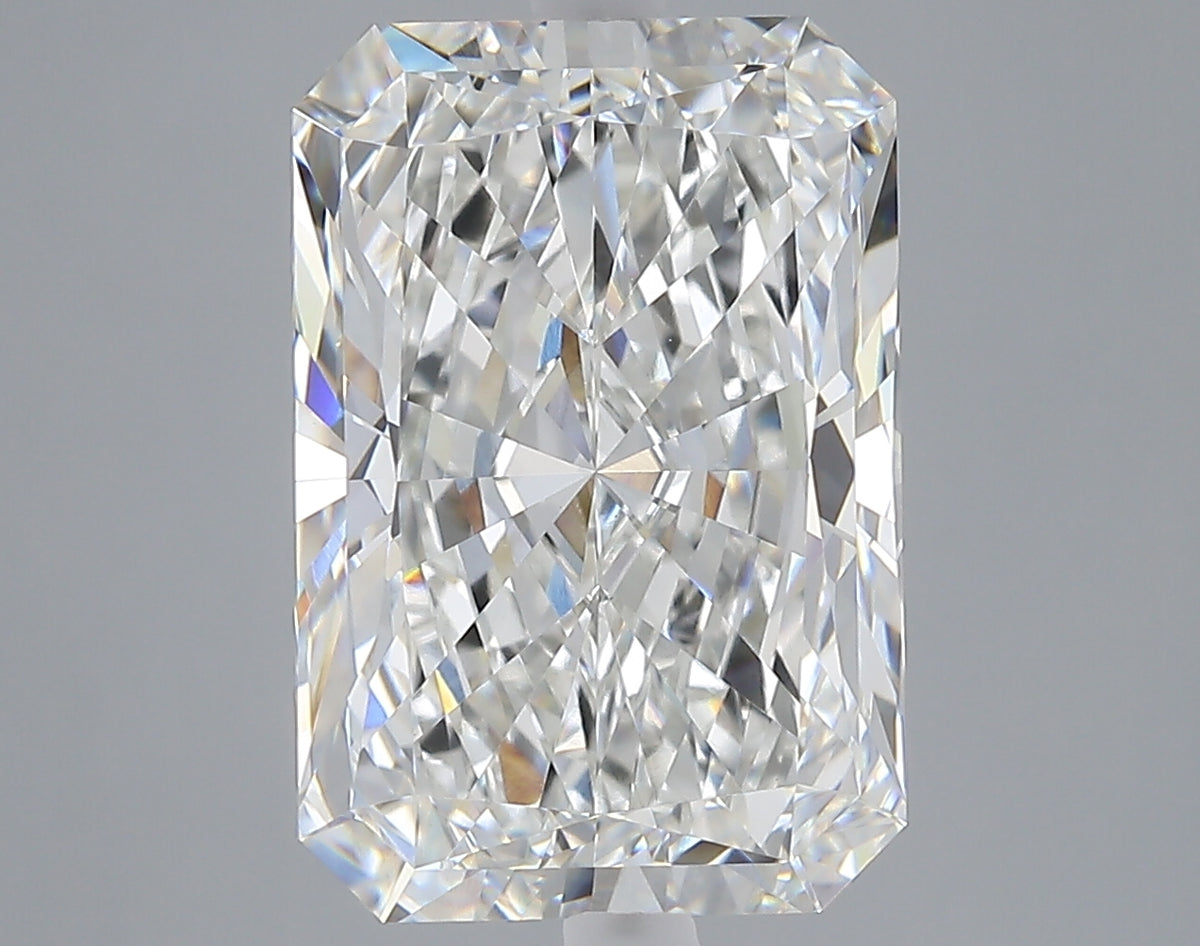 7.02 carat radiant lab grown diamond F color VVS2 clarity