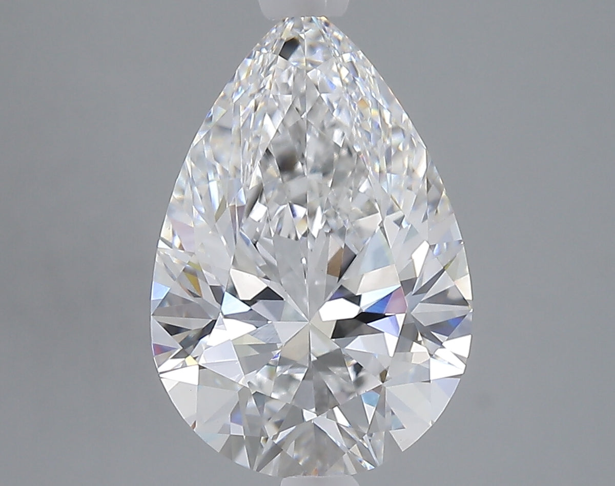 4.09 carat pear lab grown diamond E color VVS2 clarity