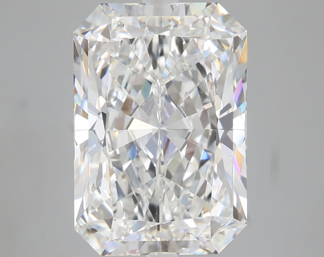 5.10 carat radiant lab grown diamond E color VVS2 clarity