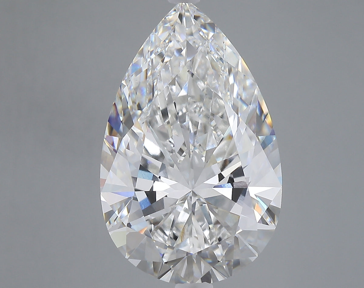 8.04 carat pear lab grown diamond F color VVS2 clarity