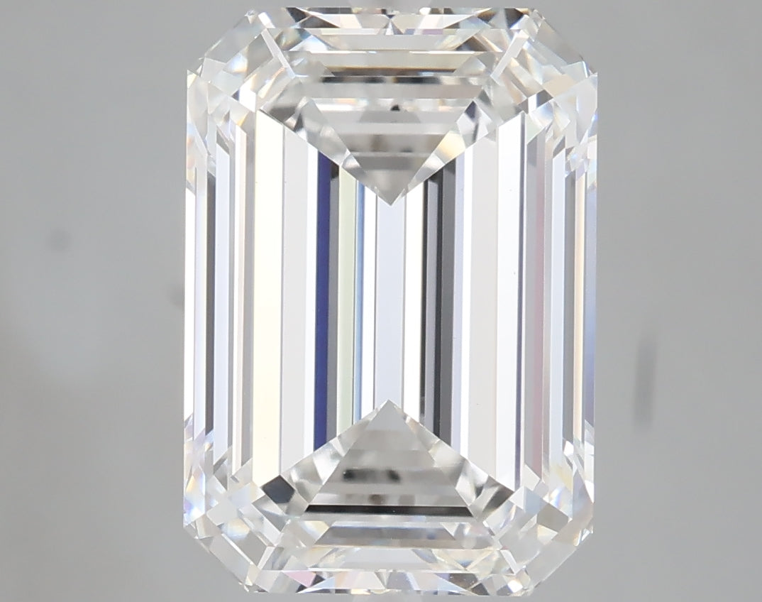 6.06 carat emerald lab grown diamond E color VVS2 clarity