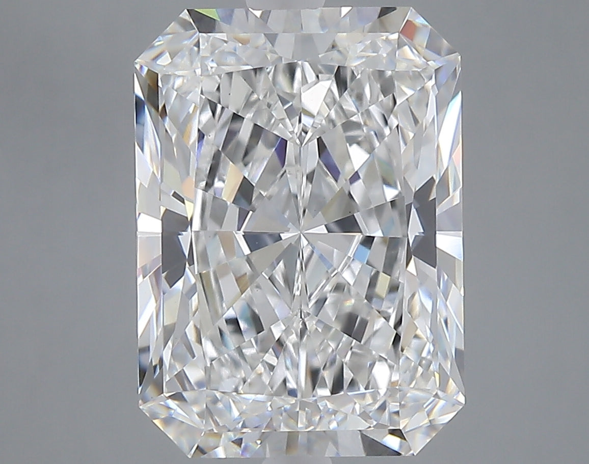 6.07 carat radiant lab grown diamond E color VVS2 clarity