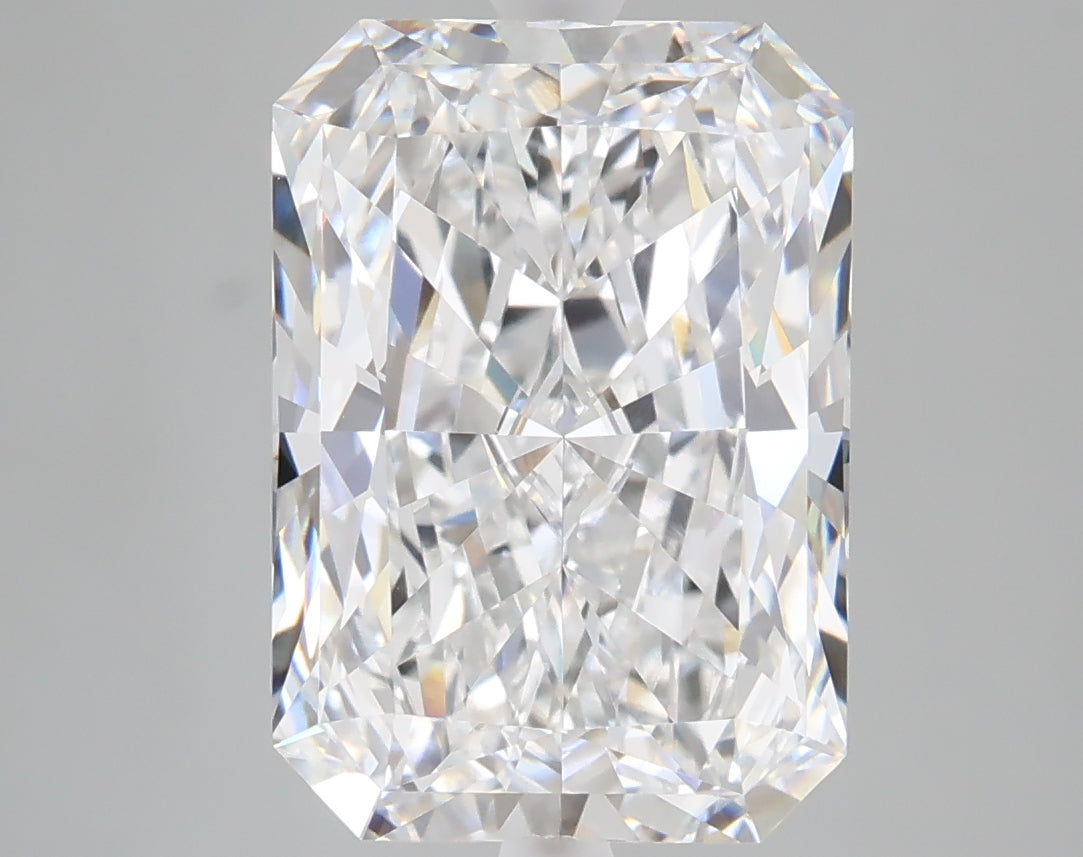 5.08 carat radiant lab grown diamond E color VVS2 clarity