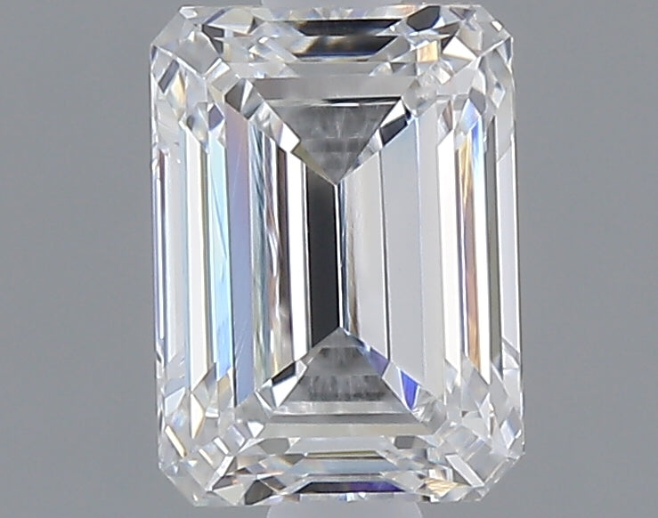 1.00 carat emerald lab grown diamond E color VVS2 clarity