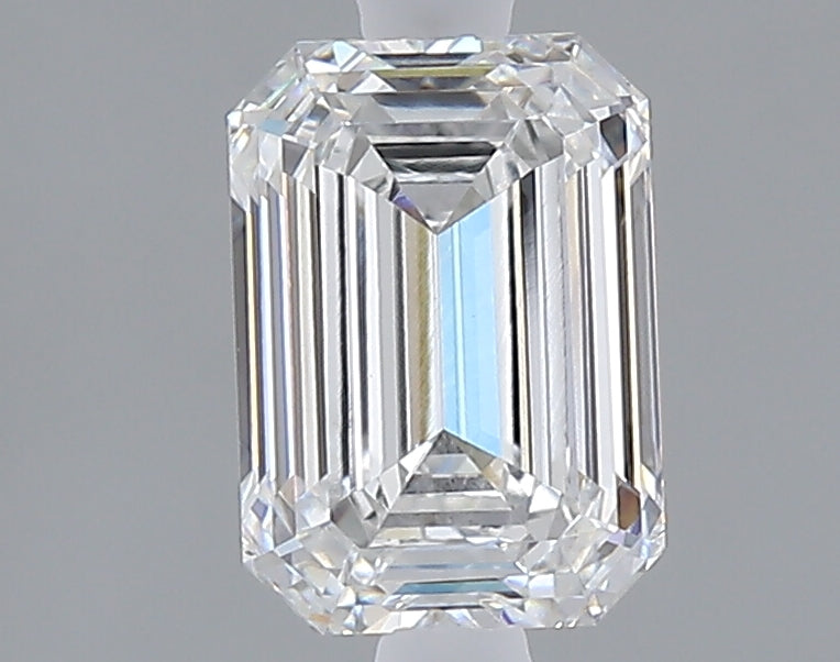 1.56 carat emerald lab grown diamond E color VVS2 clarity