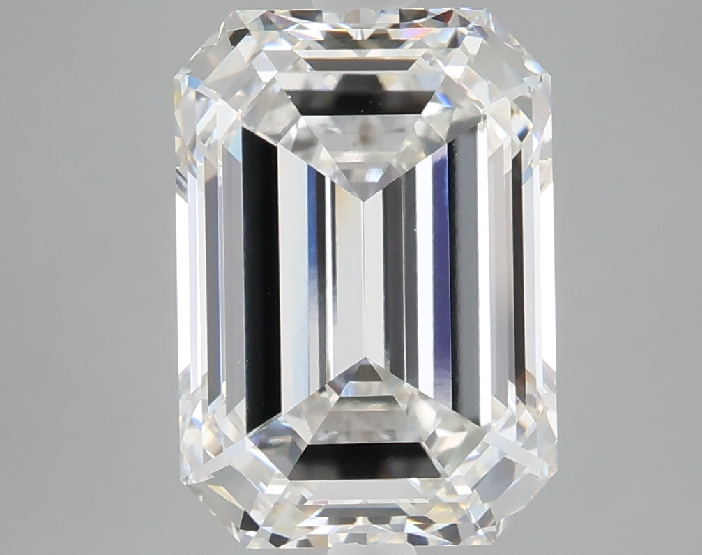 5.04 carat emerald lab grown diamond F color VVS2 clarity