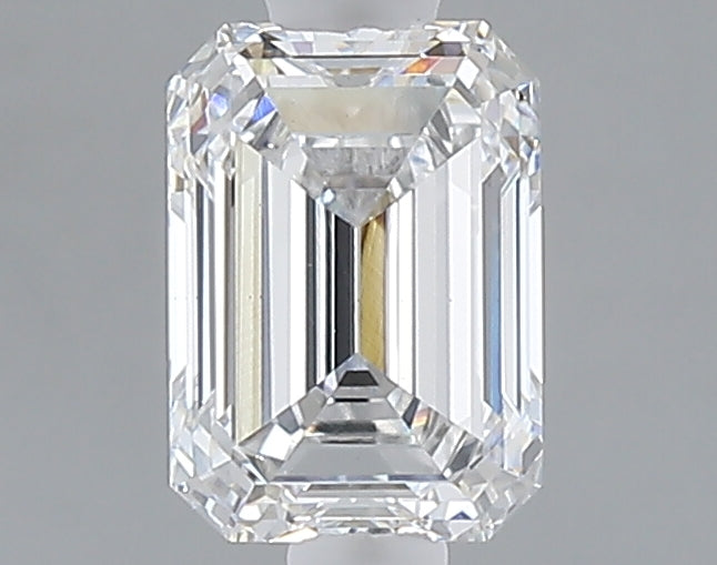 1.05 carat emerald lab grown diamond E color VS1 clarity