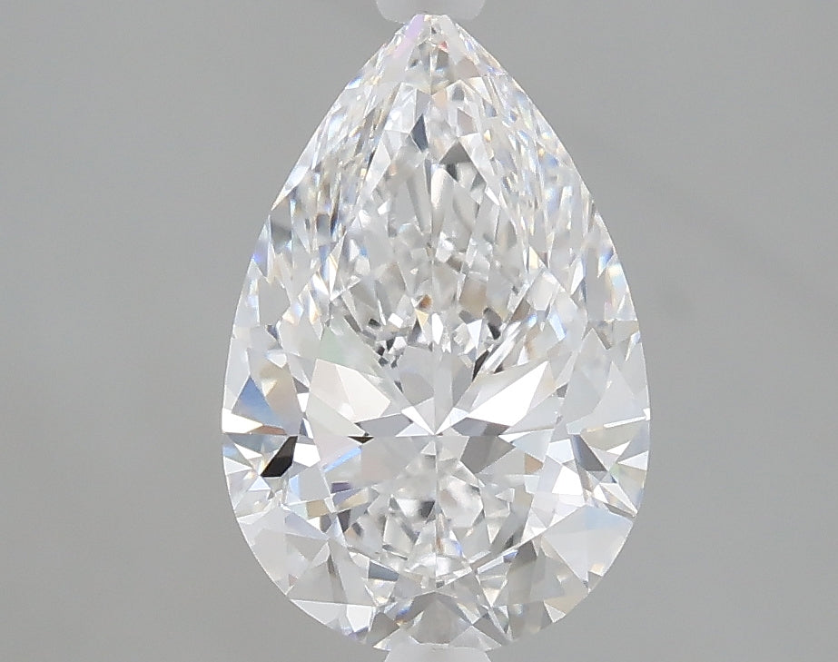 2.01 carat pear lab grown diamond D color VVS2 clarity