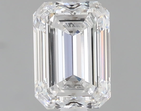 1.05 carat emerald lab grown diamond E color VVS2 clarity