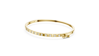 Flat Lay: Round Diamond Bracelet with Channel Setting in 14k Yellow Gold - Lab Grown - Driona Jewels