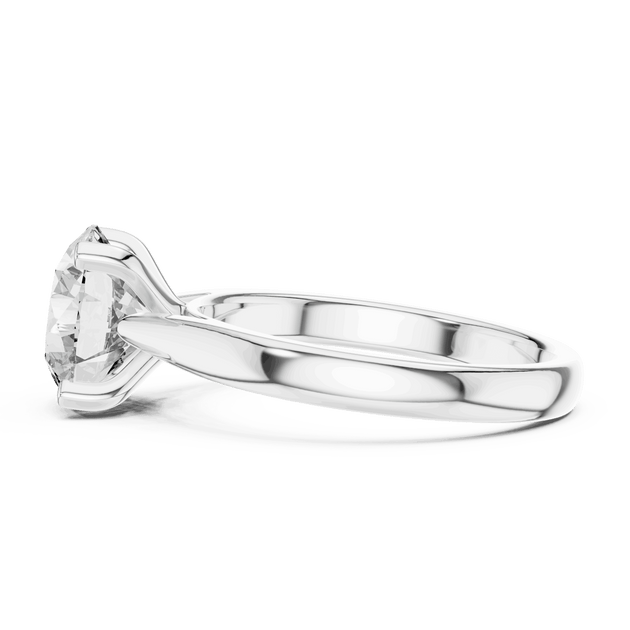 Round Cut Solitaire Engagement Ring in Solid Gold