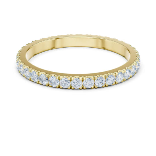 Angle View: Round Diamond Eternity Band with Shared-Prong Setting in 14K Yellow Gold – Lab Grown – Driona Jewels
