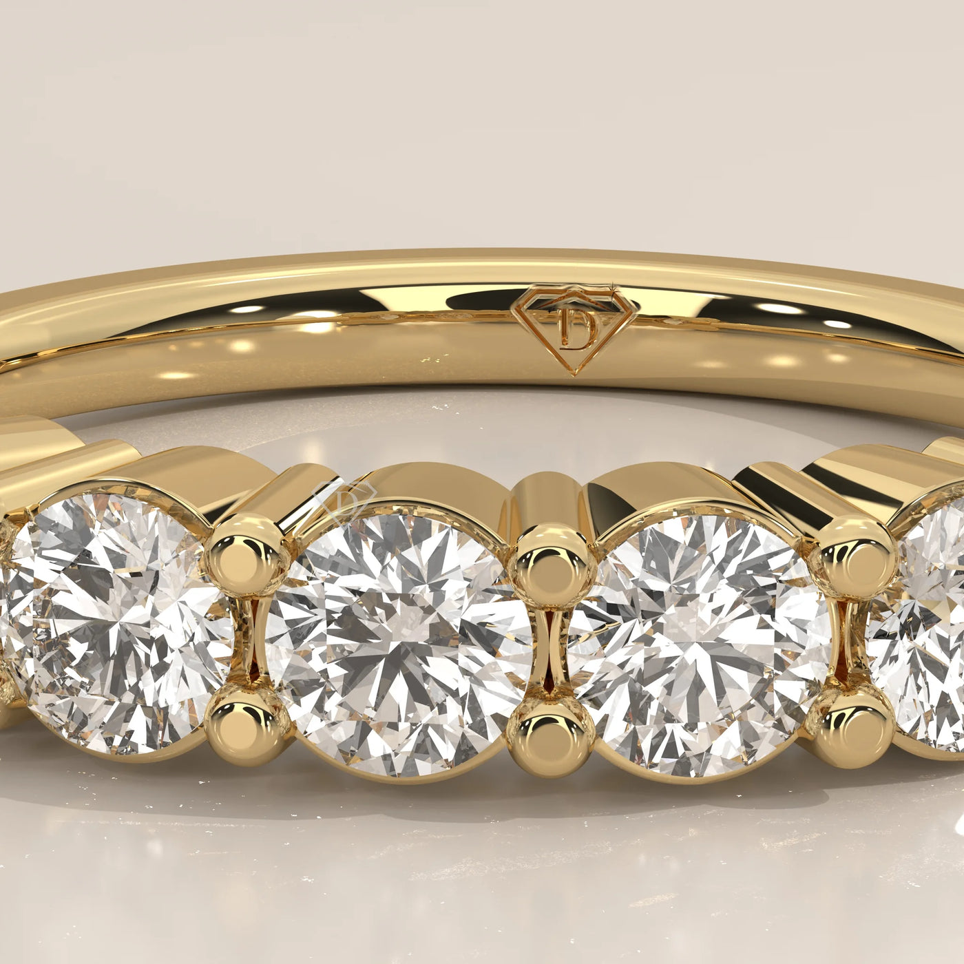 Stone Detail: Round Lab Grown Diamonds in Shared Prong Setting – Yellow Gold – Driona Jewels