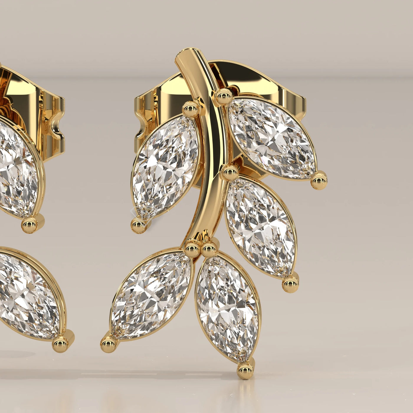 Stone Detail: Marquise Lab Grown Diamonds in Cluster Setting – Yellow Gold – Driona Jewels