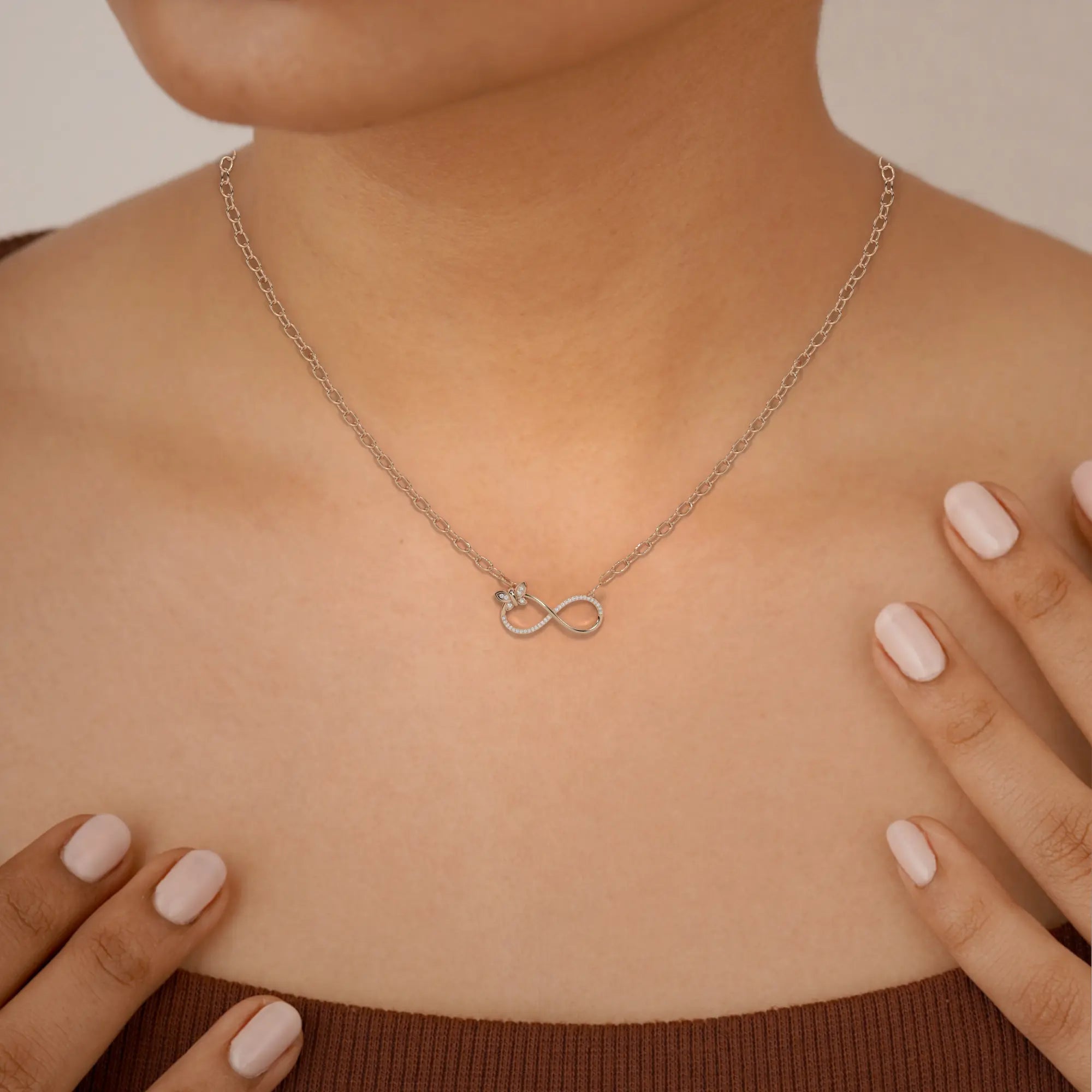 necklace infinity diamond metal base front