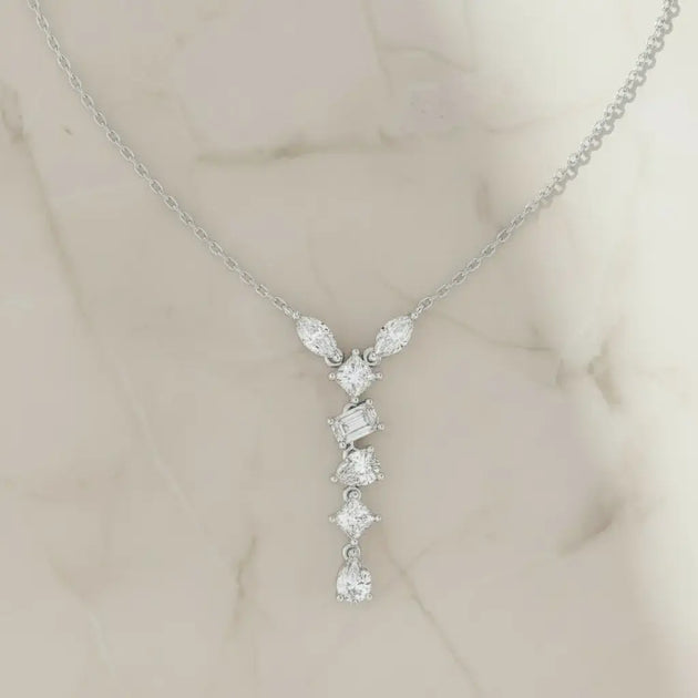 Front-View: Pear Cut Diamond Necklace with Pendant Setting in 925 Silver - Lab Grown - Driona Jewels