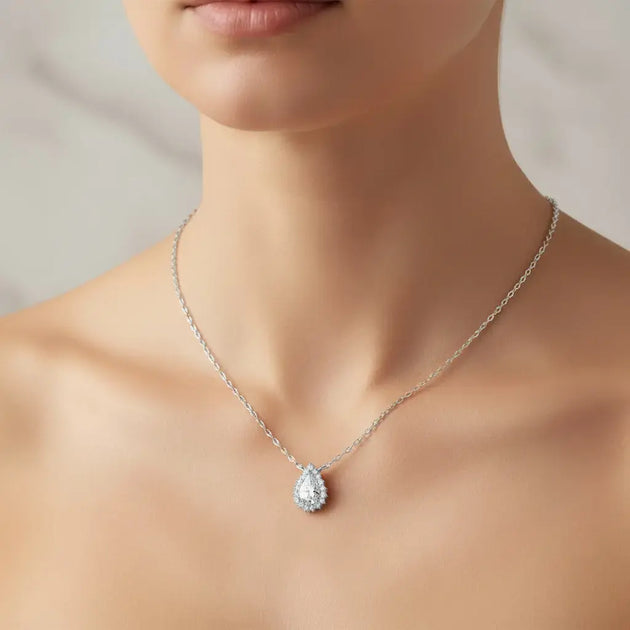 Front-view: Pear Diamond Necklace with Pendant Setting in 14k White Gold - Lab Grown - Driona Jewels