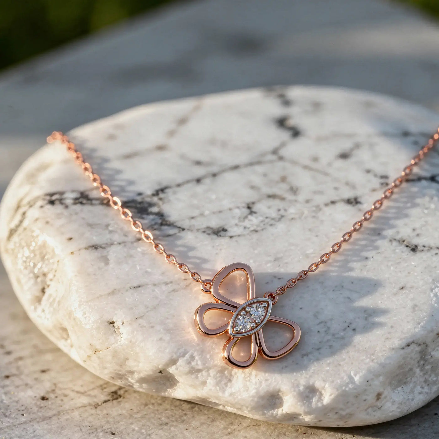 Close-up: Round Diamond Necklace with Prong Setting in 14k Rose Gold - Lab Grown - Driona Jewels