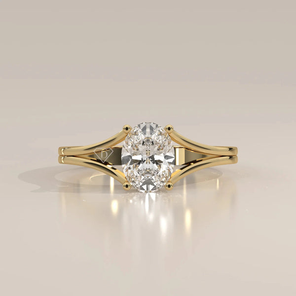 Front View: Oval Diamond Ring with Solitaire Setting in Yellow Gold – Lab Grown – Driona Jewels